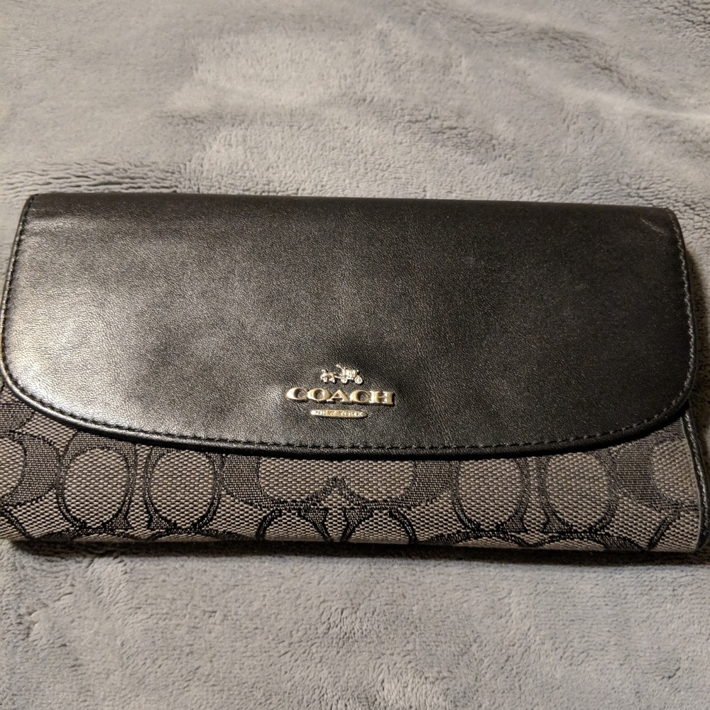 Coach wallet